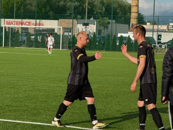 Skrót: Czarni II – Sparta (wideo)